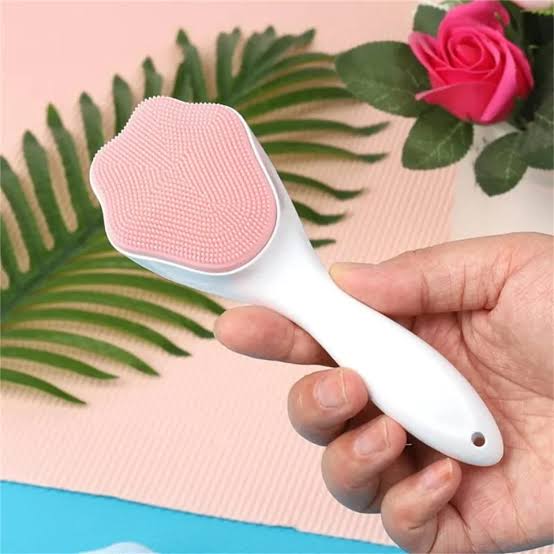Silicone Facial Cleansing Brush (Imported)